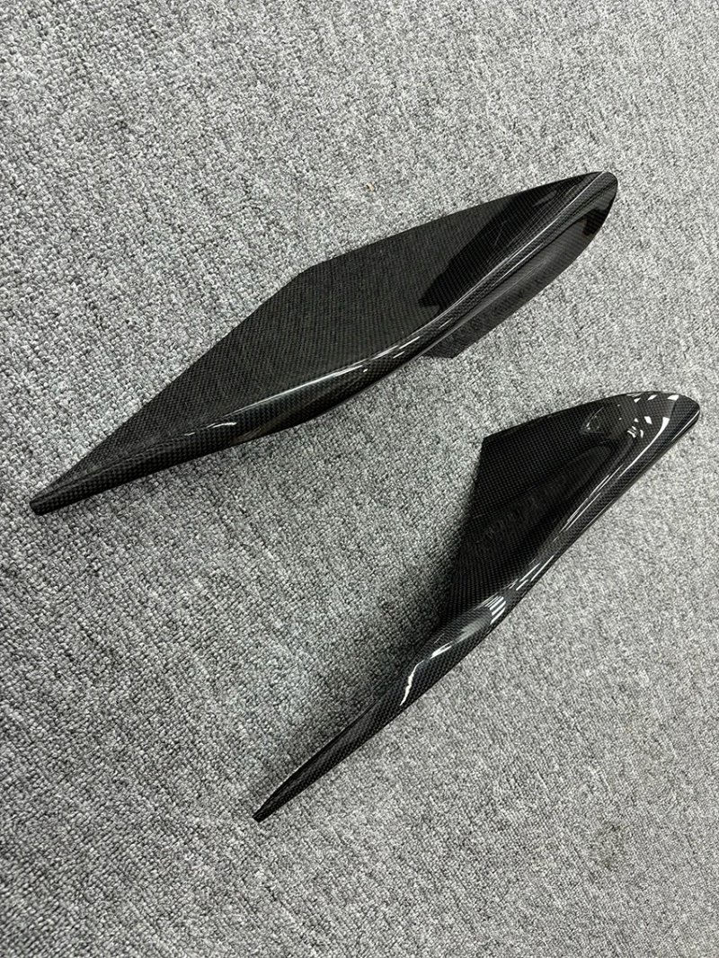 High Quality Fast Delivery Whole Sale Price Dry Carbon Fiber Side Vent Canards Body Kits for  F8